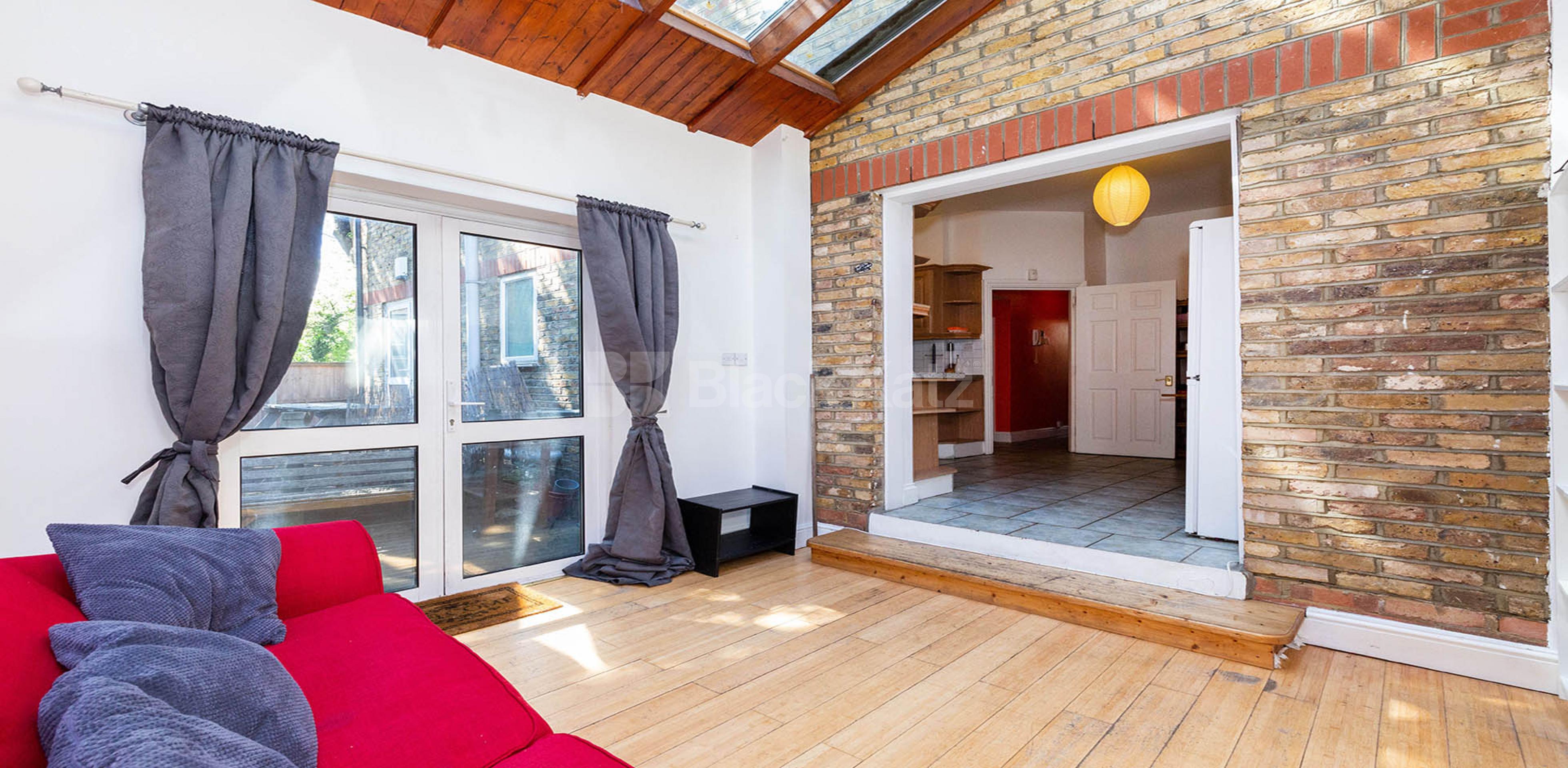 			4 BED GARDEN FLAT, 4 Bedroom, 1 bath, 1 reception Flat			 Digby Crescent, Finsbury park / Arsenal N4